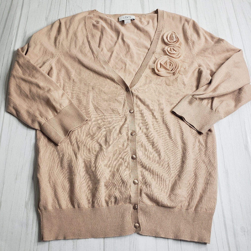 Ann Taylor Loft Peach Cardigan V neck Size M